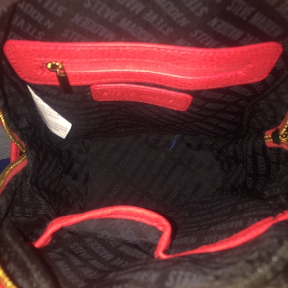 Steve Madden Mini Backpack🎒 - Picture 4 of 4